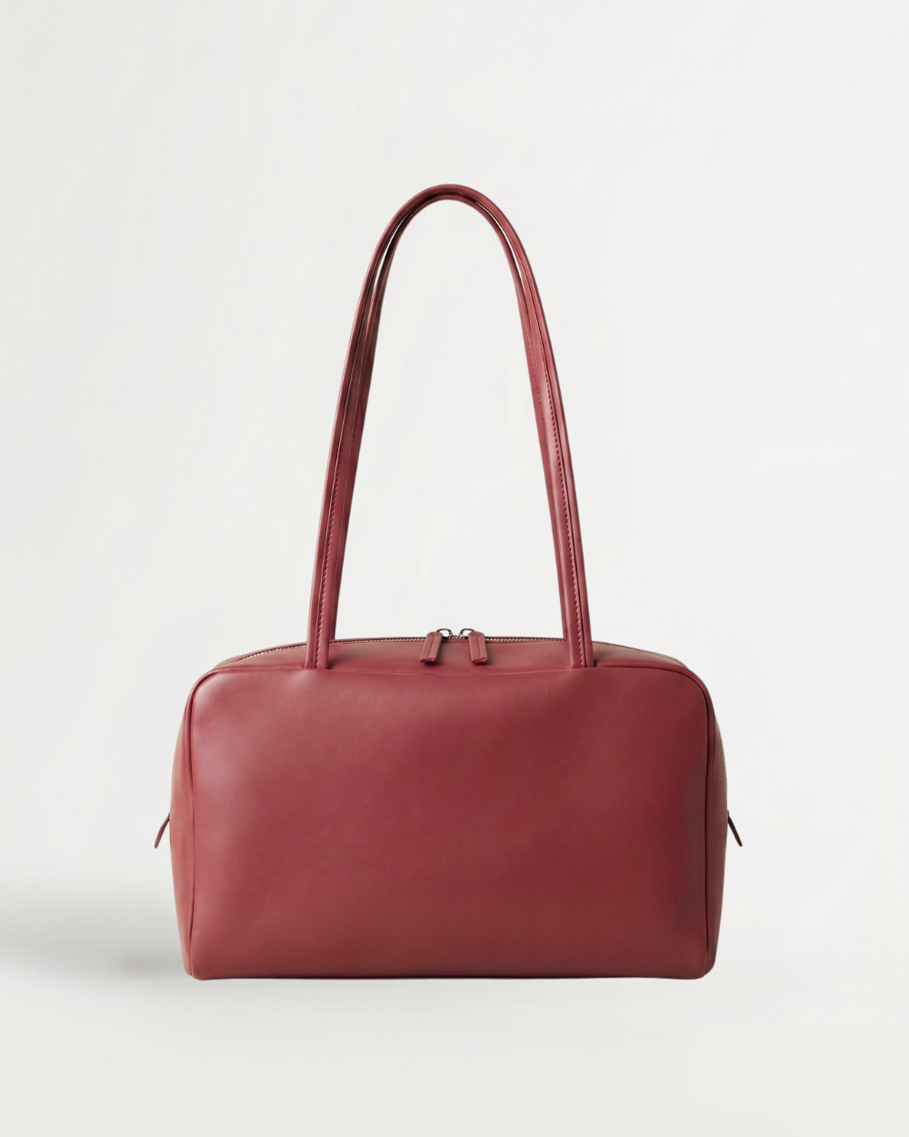 Adèle Bowling Bag in vintage red, lambskin