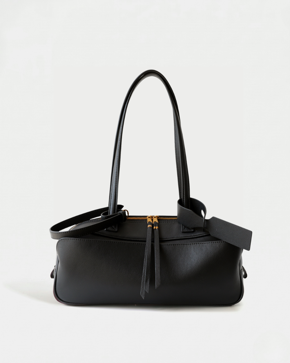 Amélie Bowling Bag in black pebbled cowhide